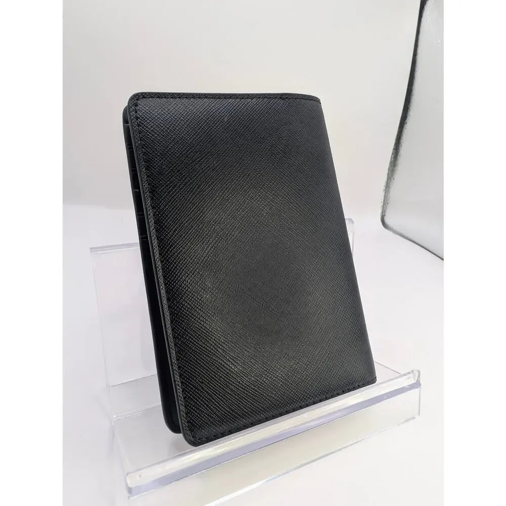 Authentic Brand New with Tag Kate Spade Madison Black Saffiano Passport Holder